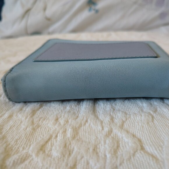 Kate Spade Wallet - Picture 4 of 8